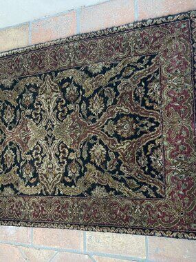 Here is a favorite indeed! I fell in love with this piece of pottery that I pick